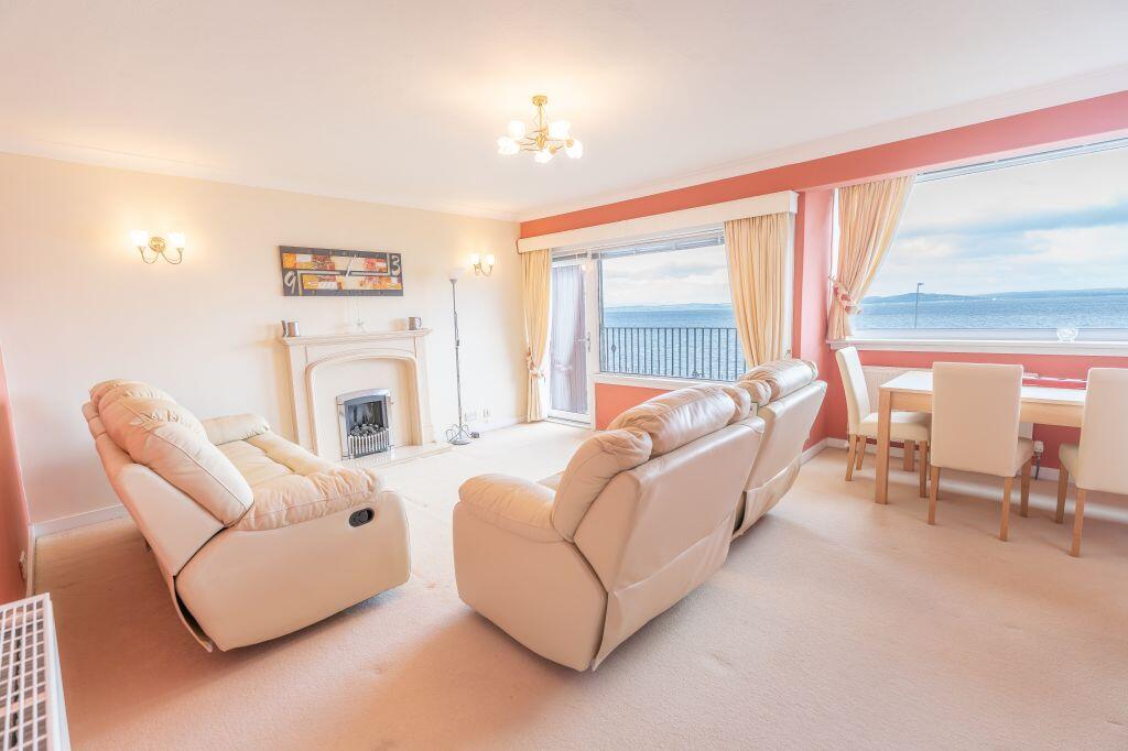 18 Shuma Court, Skelmorlie, PA17 5EJ photo 2