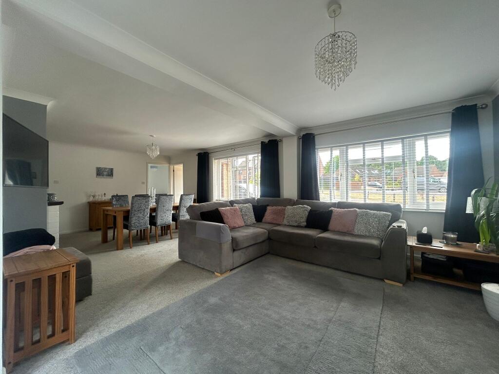 3-bed bungalow on Heathlands Drive, Croxton, Thetford, £325,000
