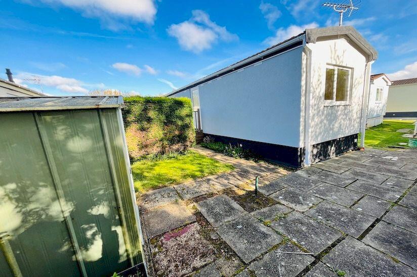 Two Bed Homeseeker Langdale Plus 40x10, The Compasses Park, Alfold, Cranleigh, Surrey, GU6 8HZ photo 5