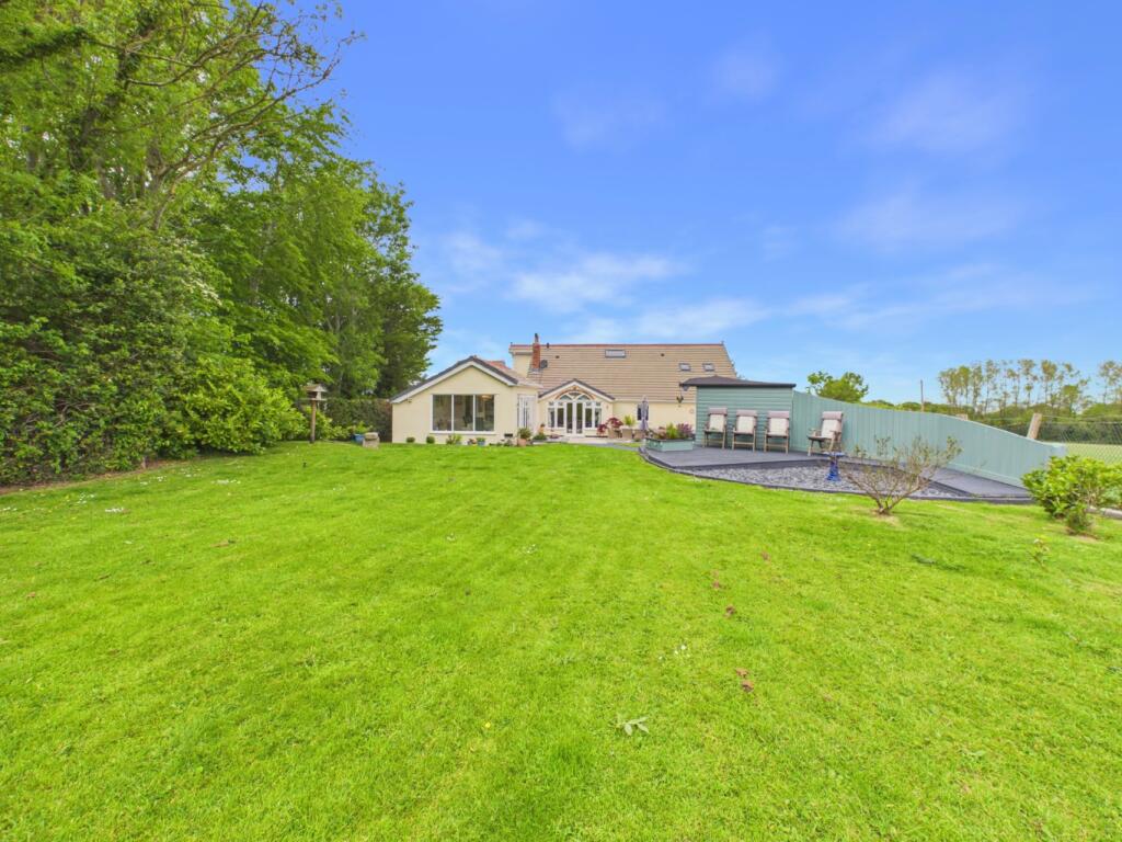 Caeau Isa Farm, Rhewl Fawr Road, Penyffordd, Holywell, Flintshire, CH8 9HJ - View 6