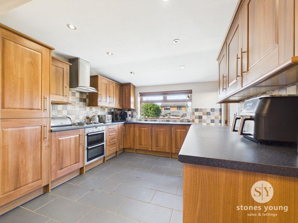 Additional image 11 of Preston Old Road, Blackburn, BB2