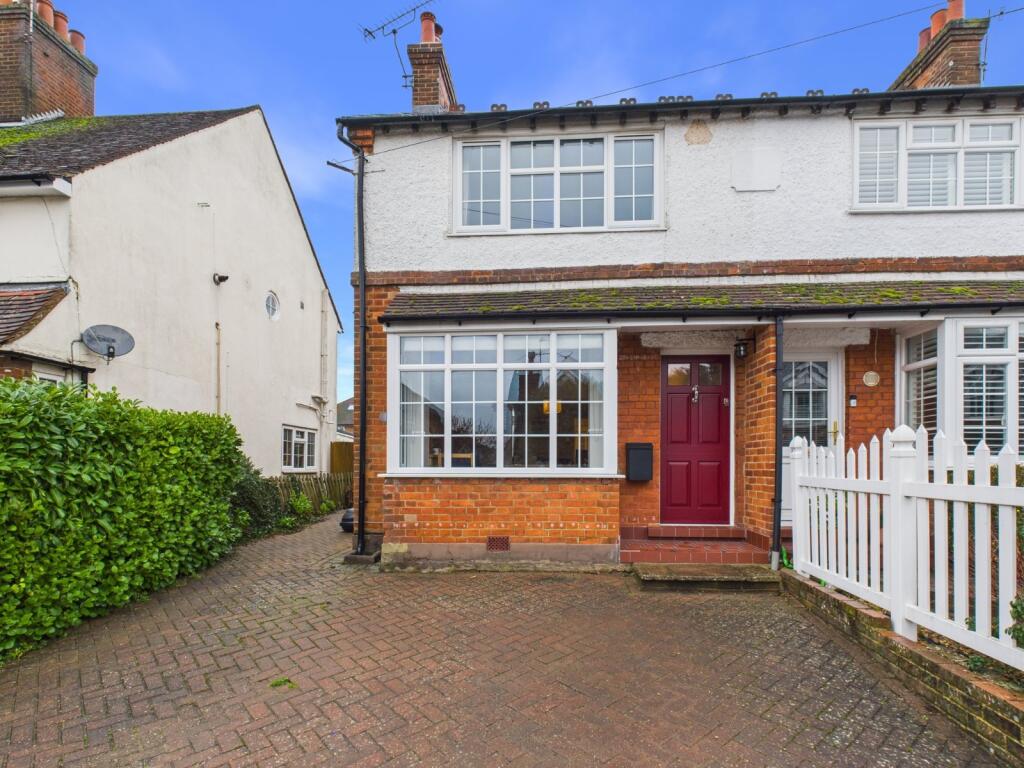 Main image of property: Sycamore Road, Chalfont St. Giles, Buckinghamshire, HP8