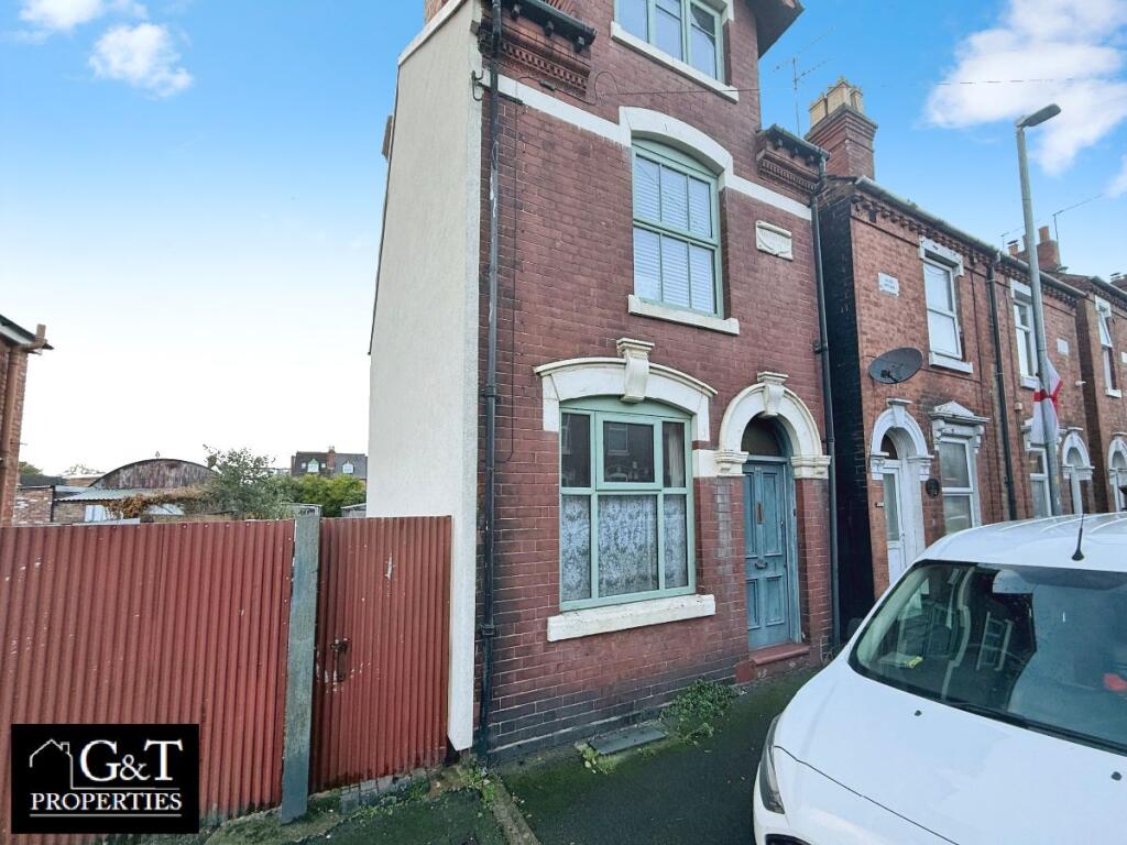 Main image of property: 107a Park Street, Kidderminster