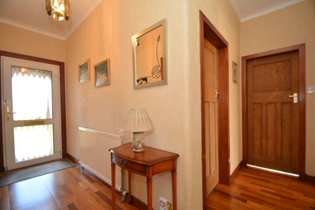 26 Hutchison Drive, Bearsden, Glasgow, G61 2JT photo 3