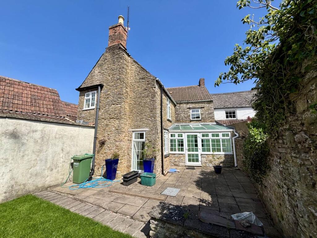 Main image of property: High Street, Wickwar, South Gloucestershire