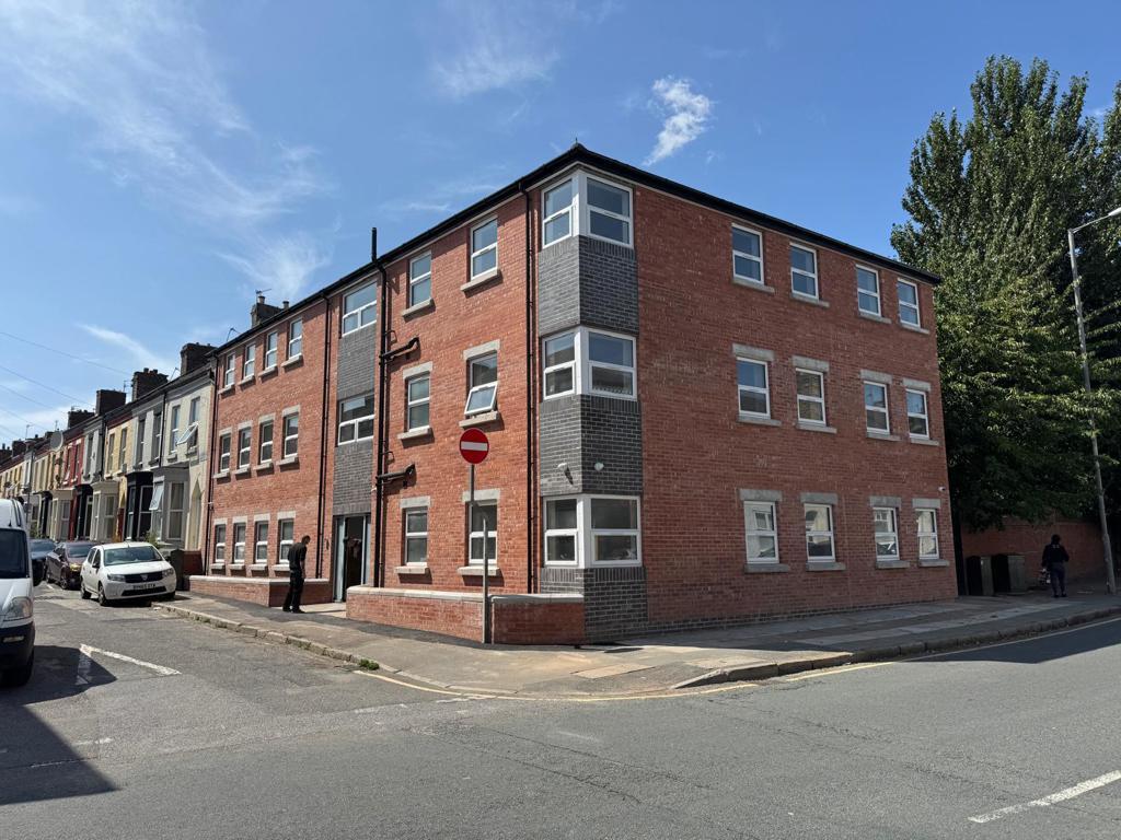 Main image of property: 2 Cotswold Street/Holt Road, Kensington, Liverpool, Merseyside, L7 2PZ