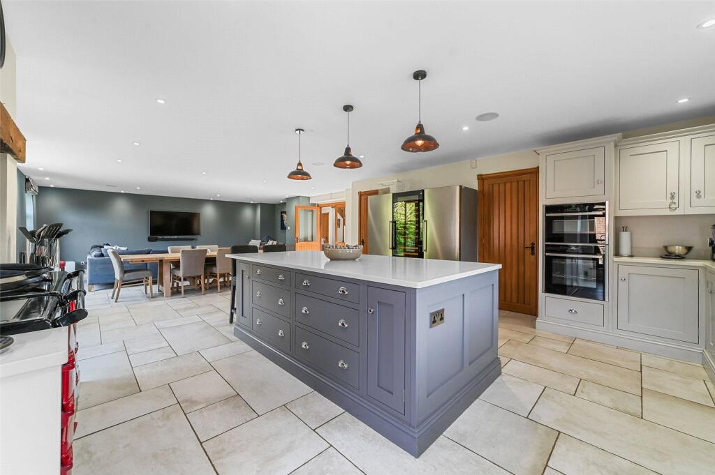 House in Stevenage - View 5