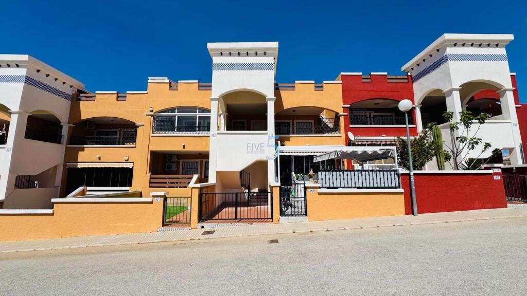 Main image of property: Valencia, Alicante, Los Altos