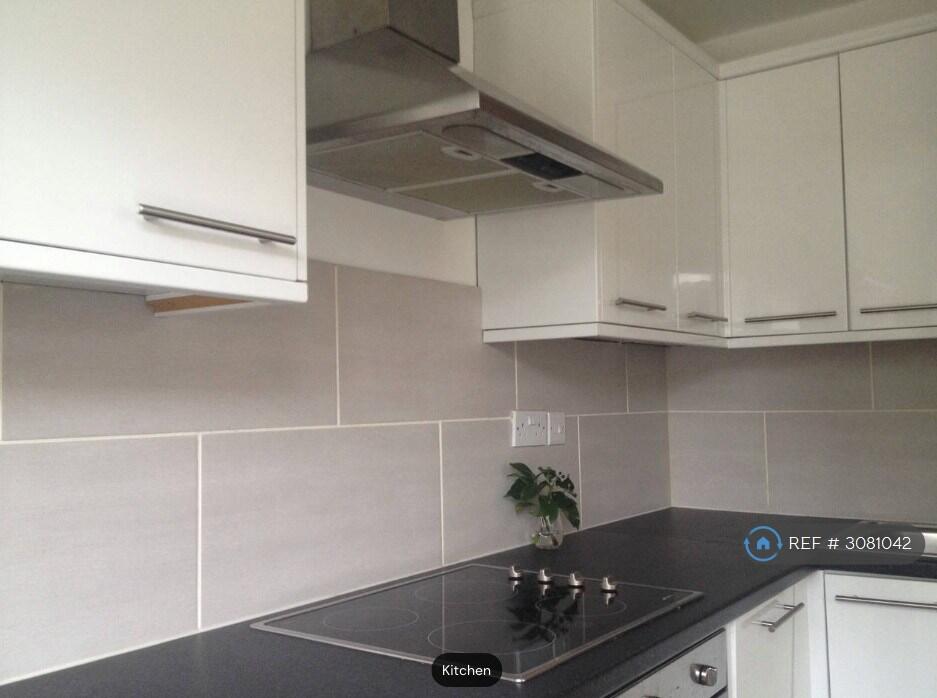 Apartment in London - View 2