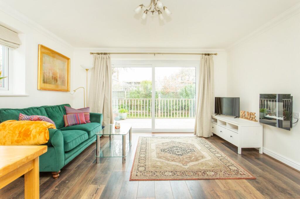 House in Whitstable, Lower Island - View 5