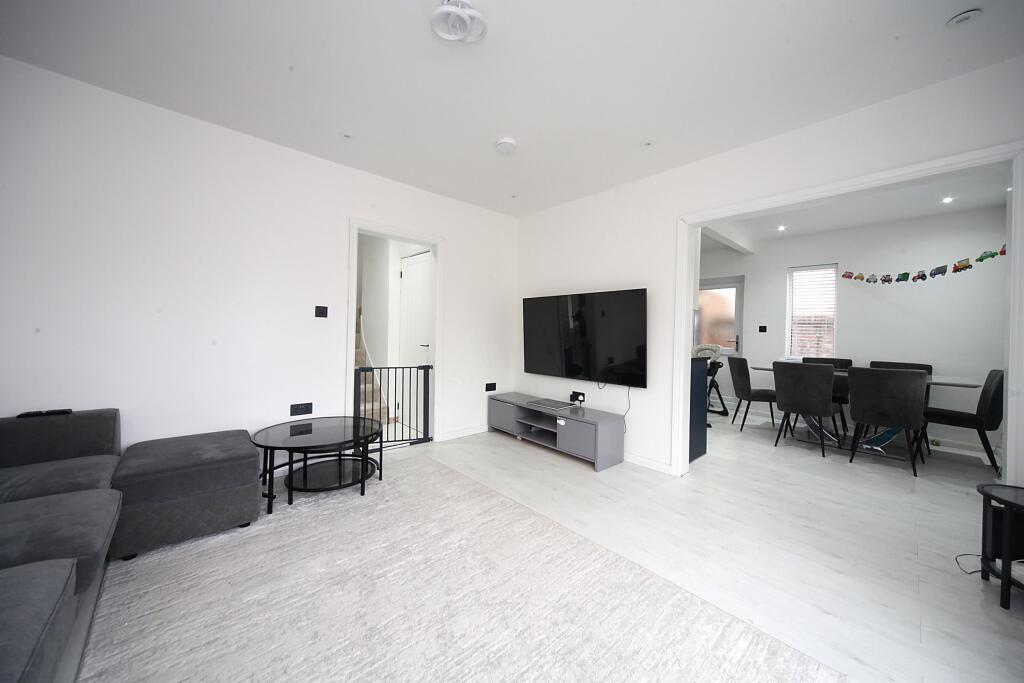 Main image of property: Beech Green, Dunstable
