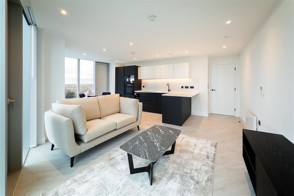 Main image of property: Vista River Tower, M5