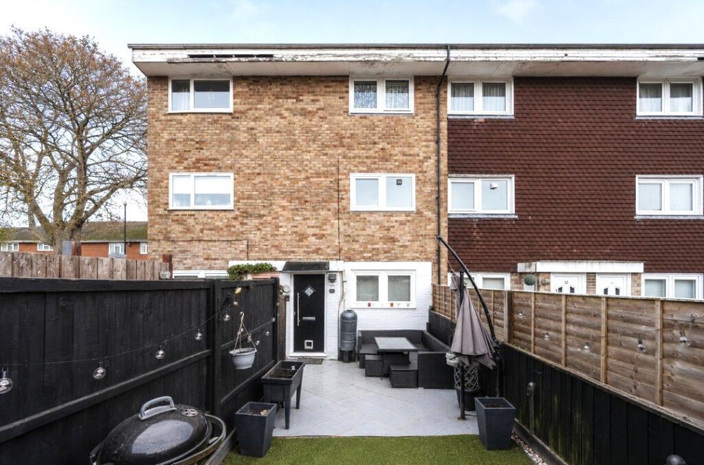 Main image of property: Wadhurst Gardens, Weston, Southampton, Hampshire, SO19