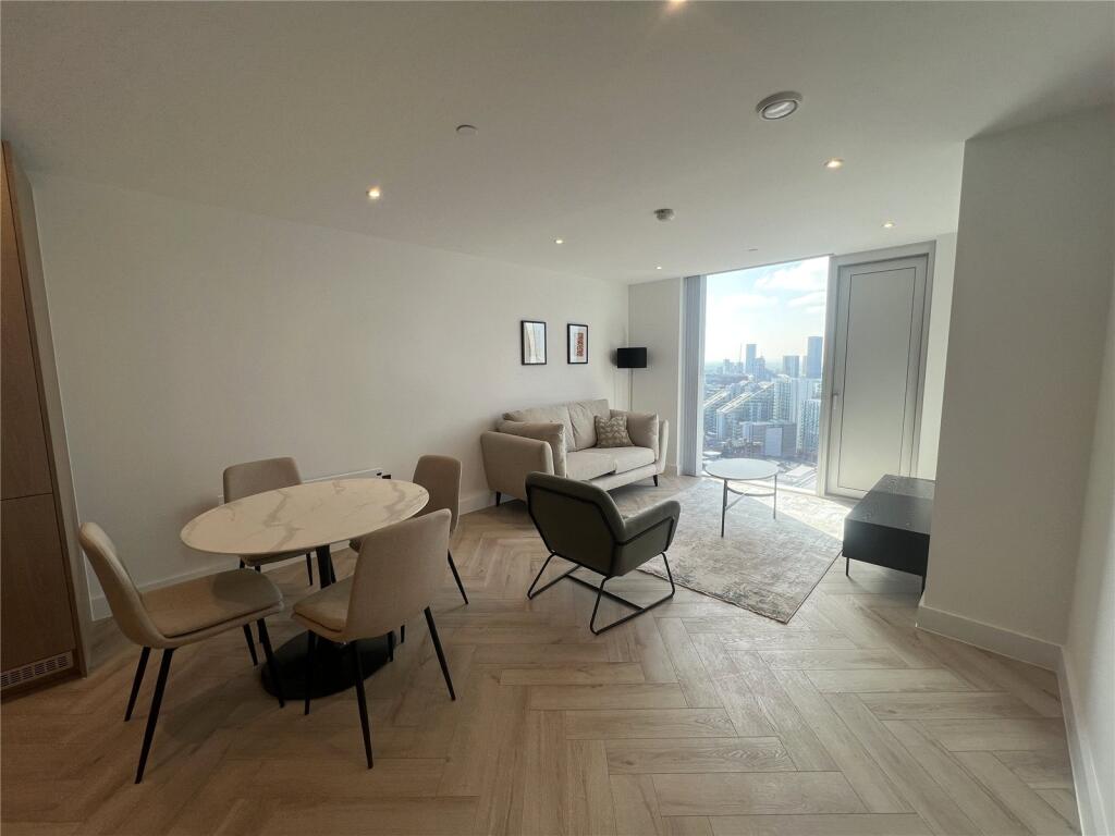 Main image of property: Bankside Colliers Yard, 12 Bankside Boulevard, Salford, M3