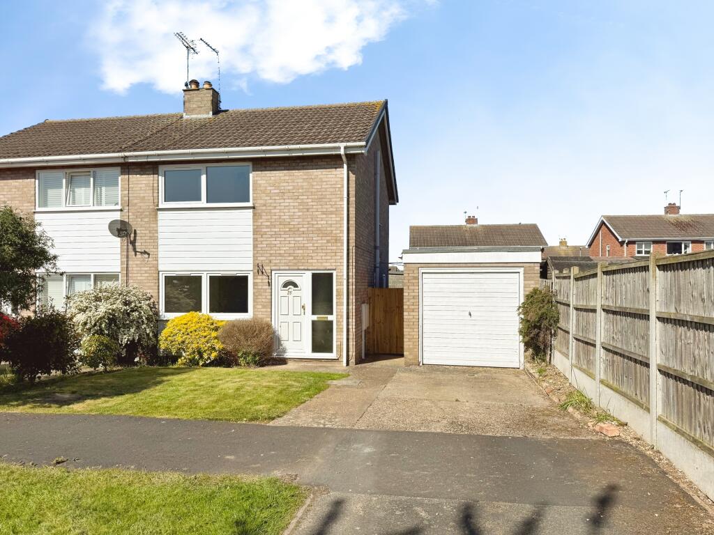 Main image of property: Bangor Close, Lincoln, LN5