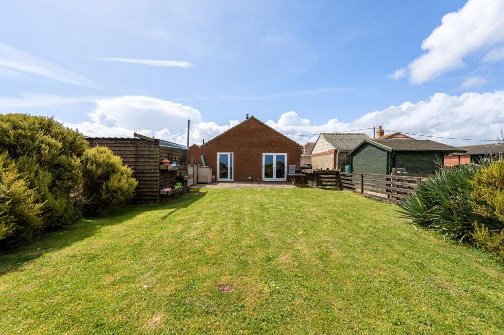Main image of property: Ostend Gap, Walcott