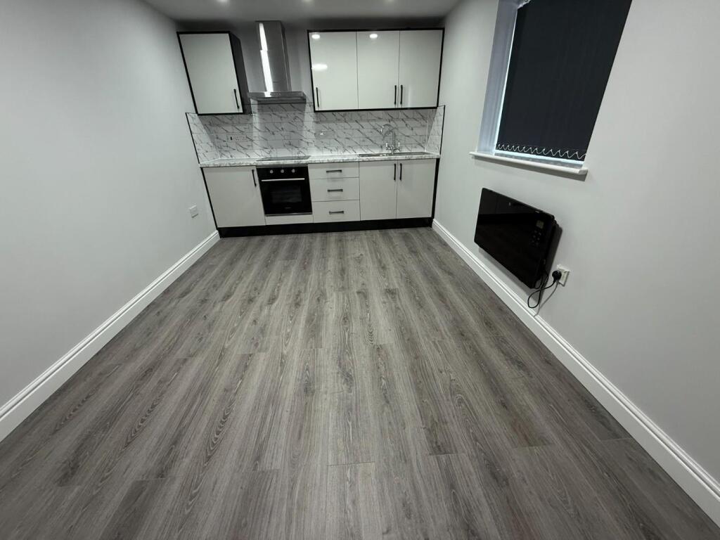 Additional image 2 of Bearwood Road, Smethwick