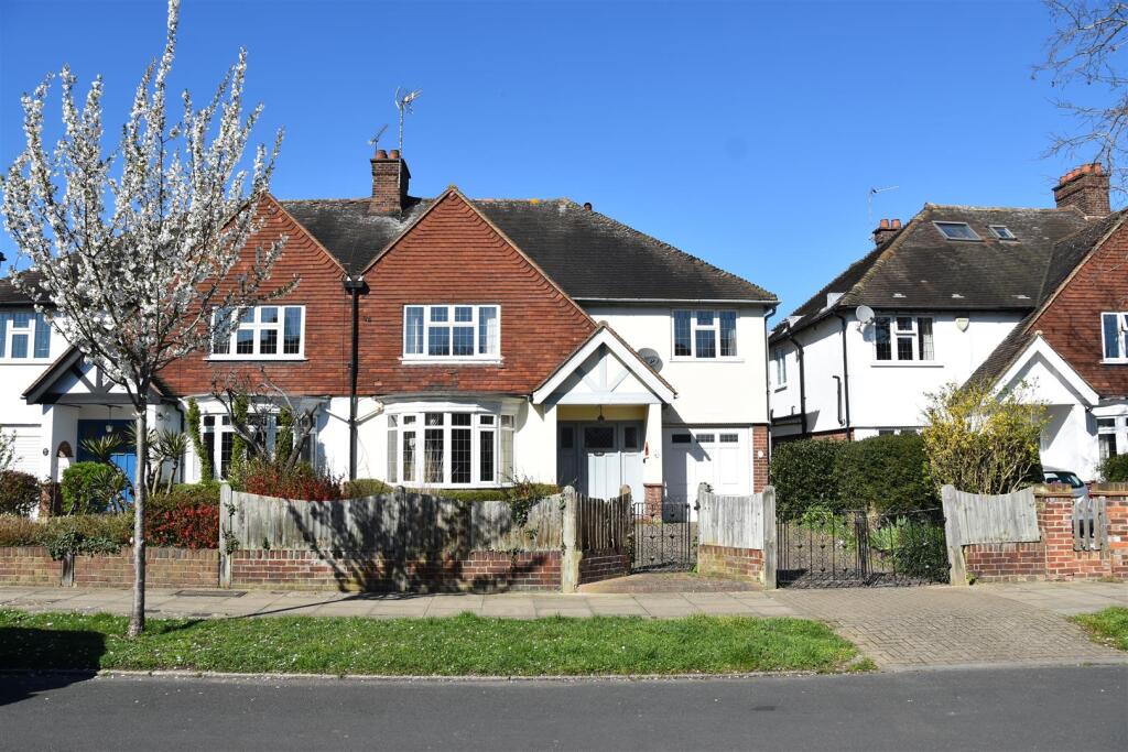 Main image of property: Devonshire Gardens, London