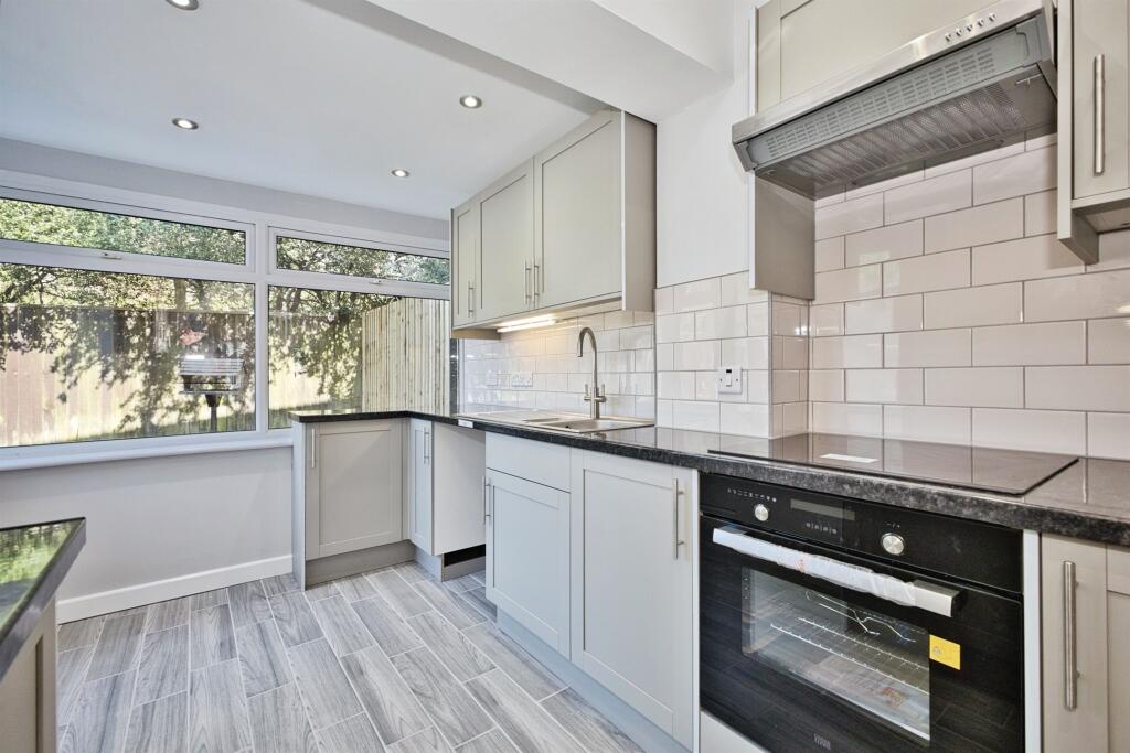 House in Bath, Barwick - More