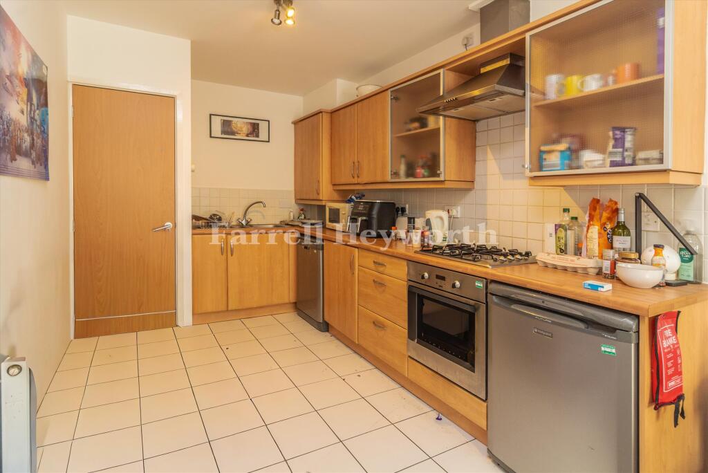 Apartment in Lancaster, Castle and Priory Precinct, Greaves - More