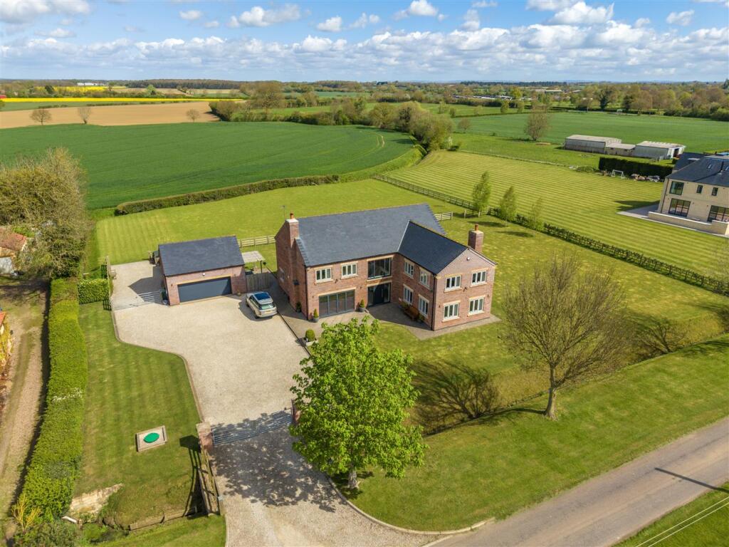 Main image of property: Fieldview House, Biggin Lane, Leeds, North Yorkshire