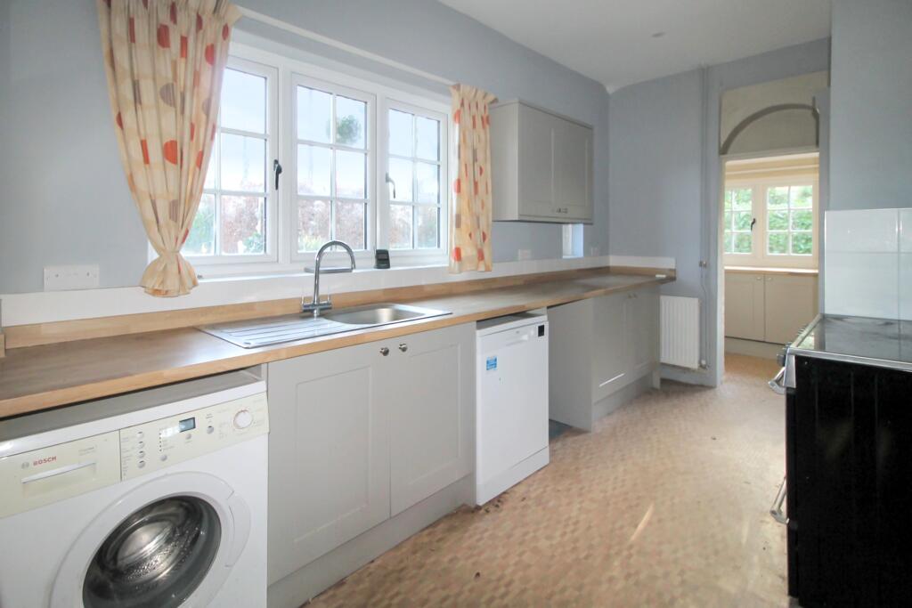 Sarisbury Green, Southampton photo 3