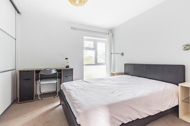 Main image of property: Harefields, Cutteslowe, OX2