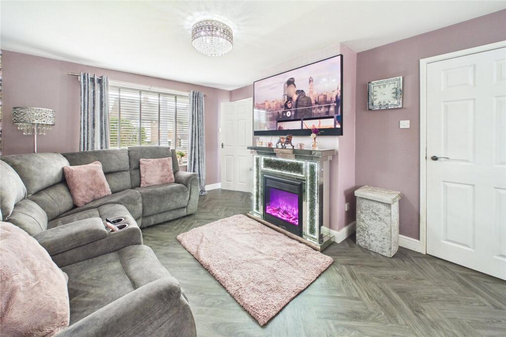 House in Stockton-on-Tees - View 2