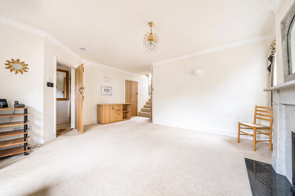 House in Guildford - View 3