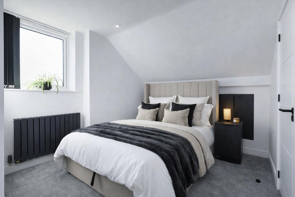 Main image of property: Shearing Hill, Gedling, Nottingham