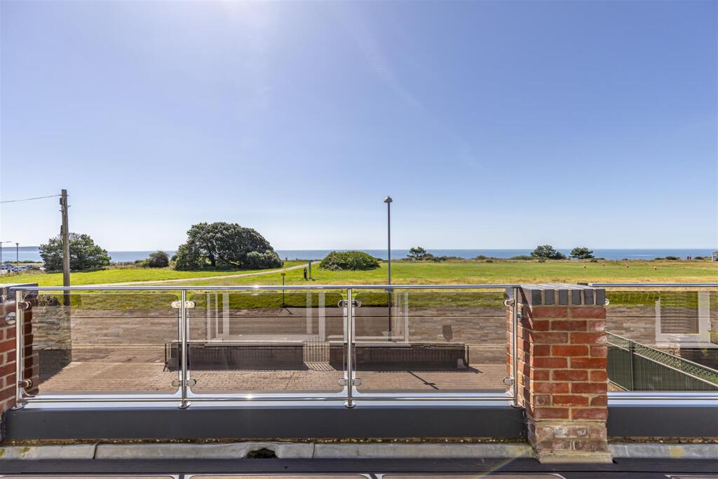 Wharncliffe Road, Highcliffe, Christchurch photo 3