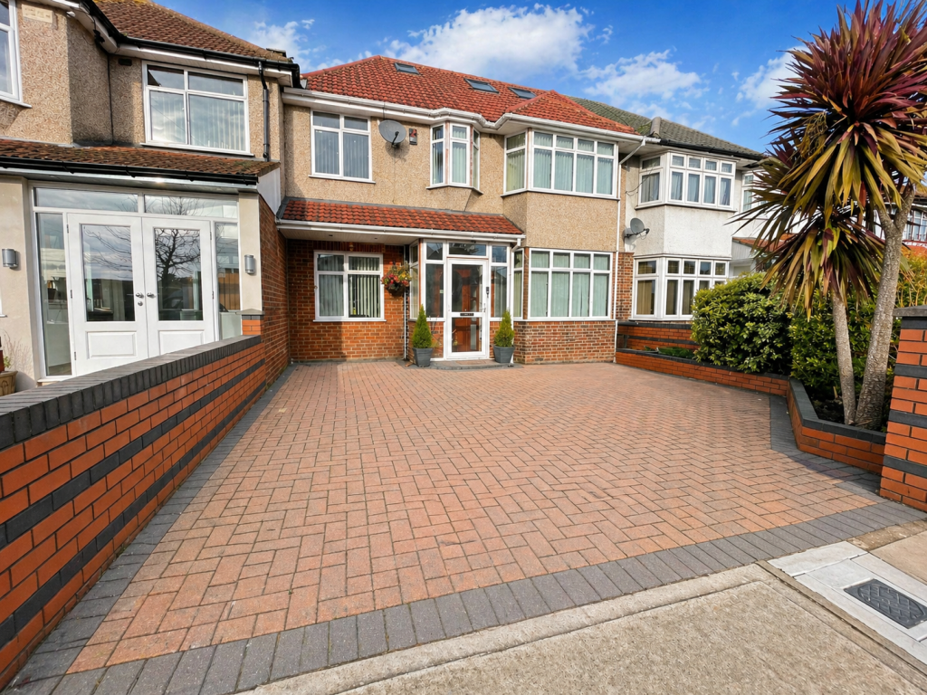 Main image of property: Thorncliffe Road, Southall, Greater London, UB2