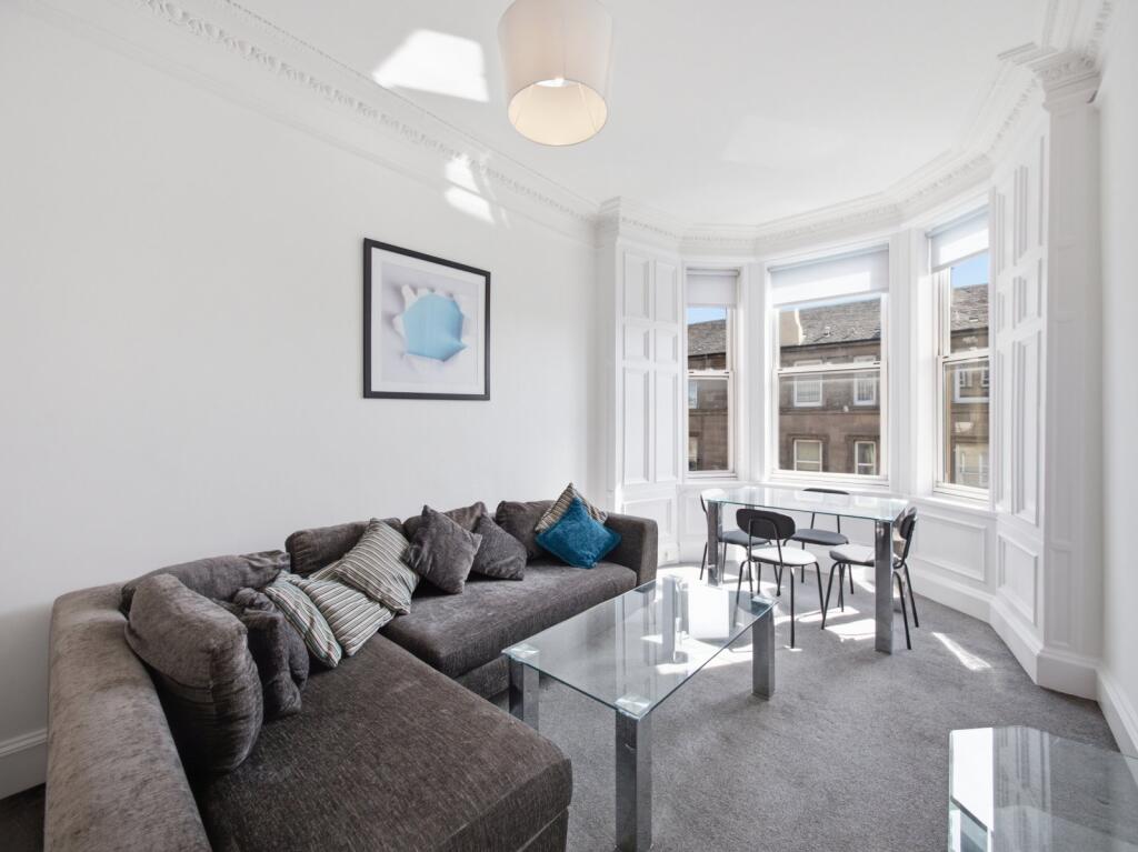 Apartment in Edinburgh, Church Hill, Morningside - View 2