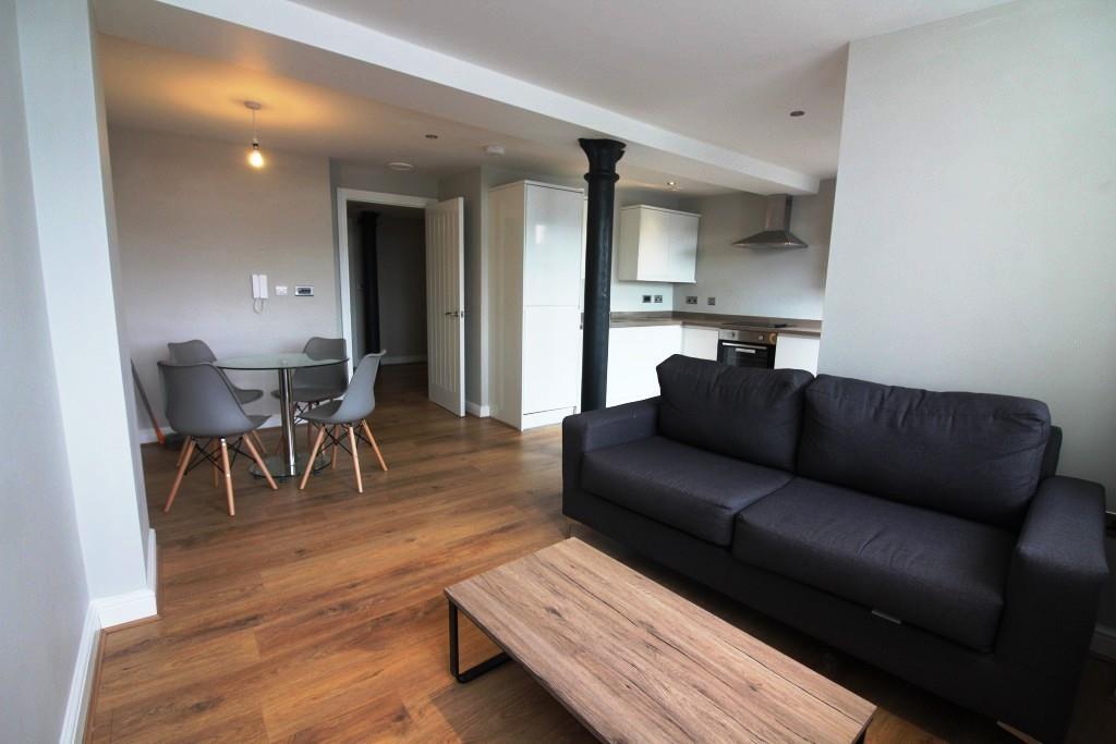 Apartment in Liverpool, Pride Quarter, Vauxhall - View 4