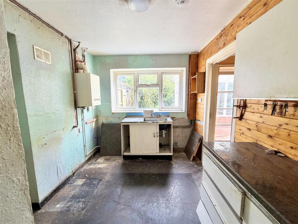 34 Highfields, Shrewsbury, SY2 5PH photo 4