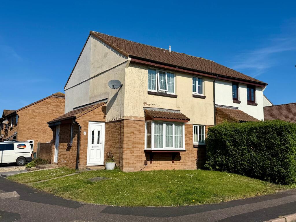 1-bed terraced on Woodmere Way, Kingsteignton, TQ12, £149,950