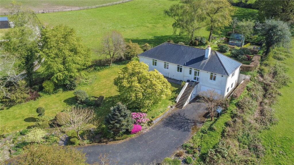 Main image of property: Hoo Meavy, Yelverton