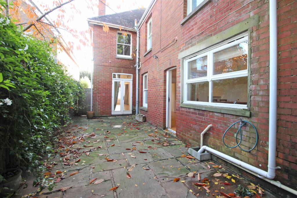 Property photo 11