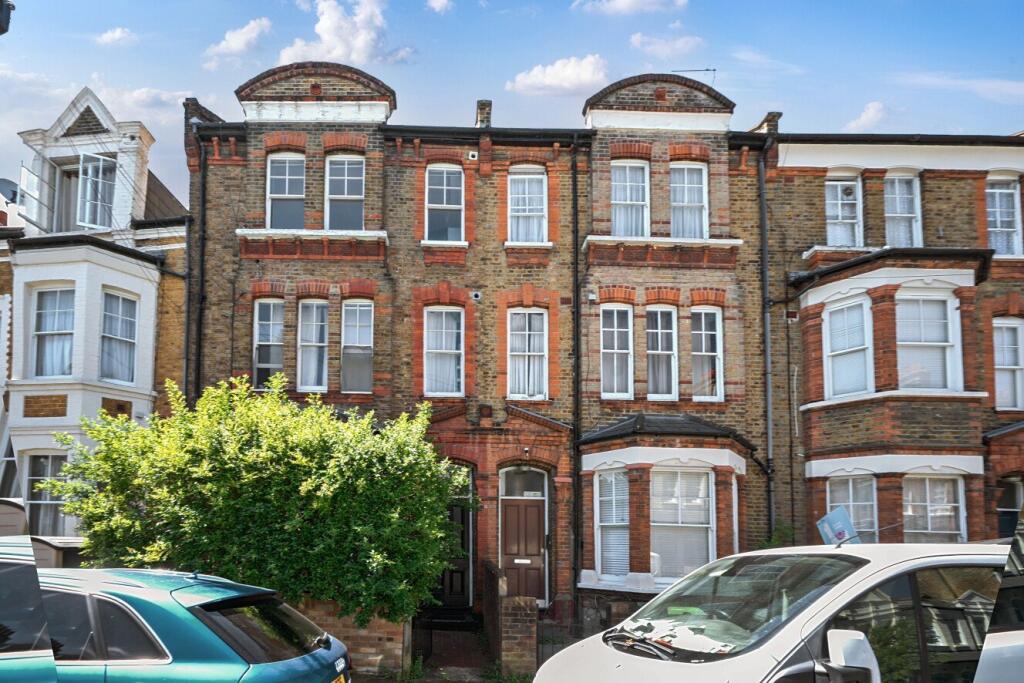 Apartment in London - View 2