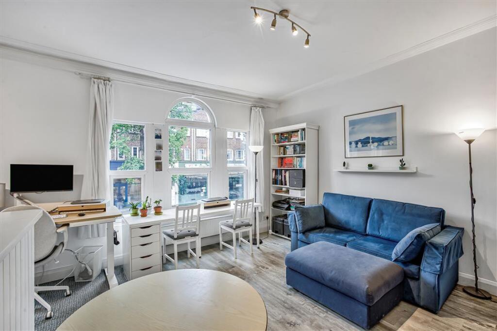Main image of property: Upper Richmond Road West, East Sheen