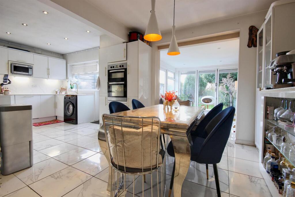 House in Hornsea, East Riding of Yorkshire - View 5