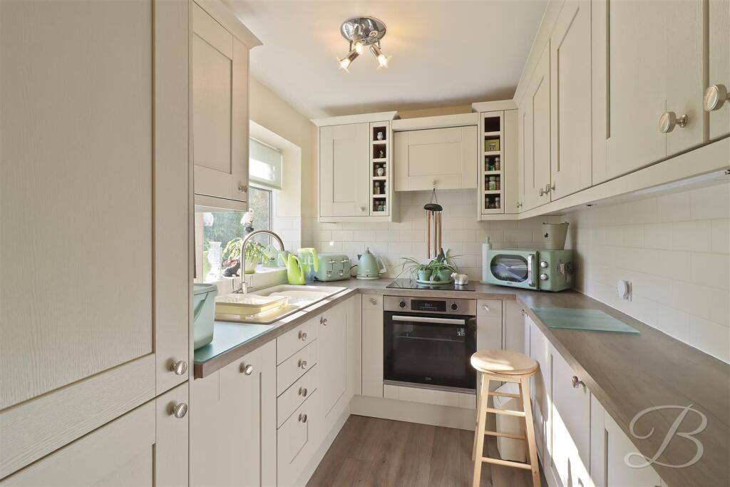 House in Chesterfield, Inkersall, Staveley CP - View 2