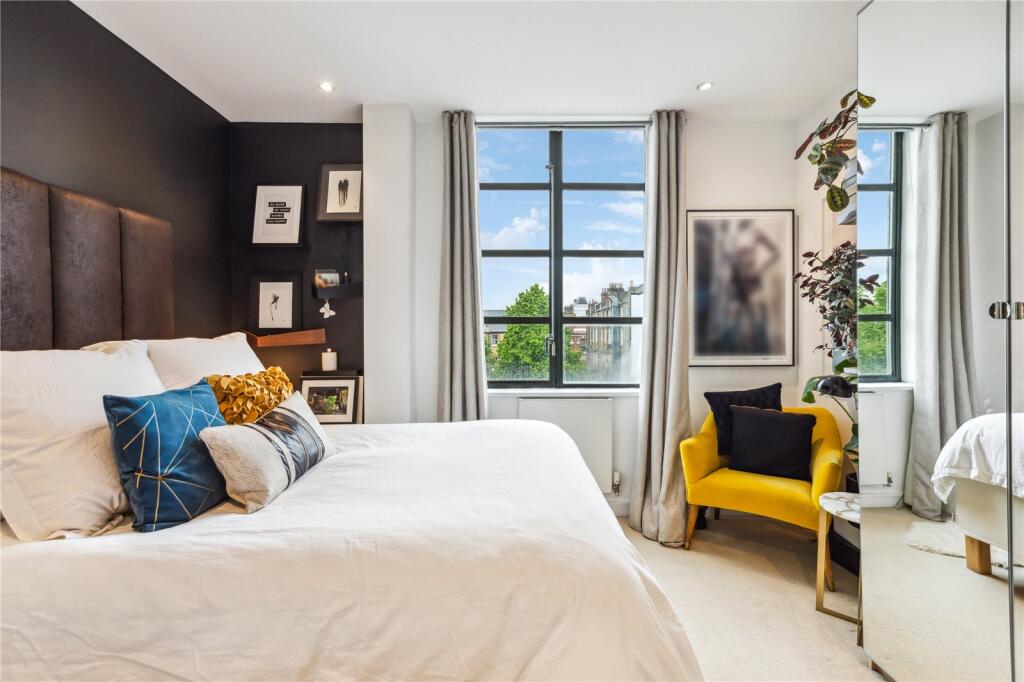 Apartment in London - View 4