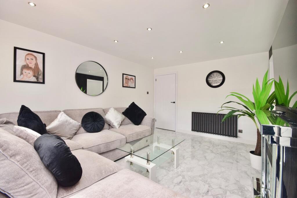 Apartment in Glasgow - View 5