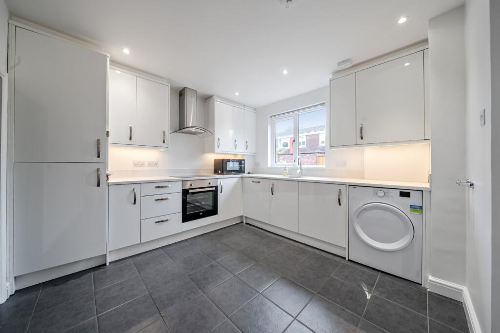 House in London - View 3
