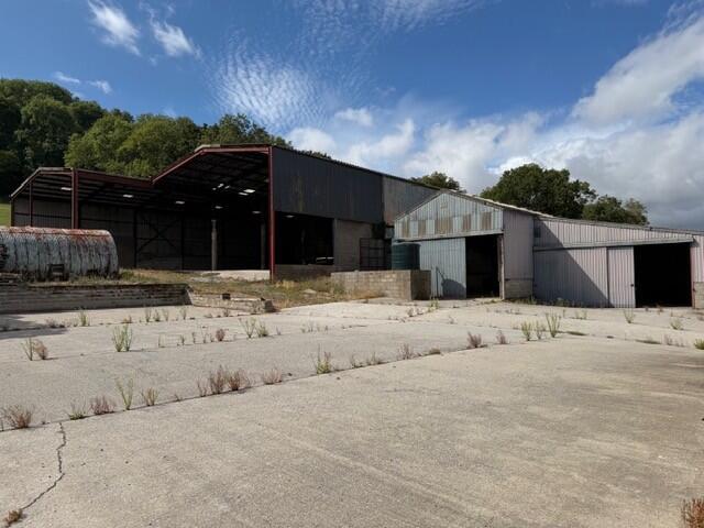Main image of property: Buildings & Yard, Hayes Road, Compton Dundon, Somerton, Somerset, TA11 6PF
