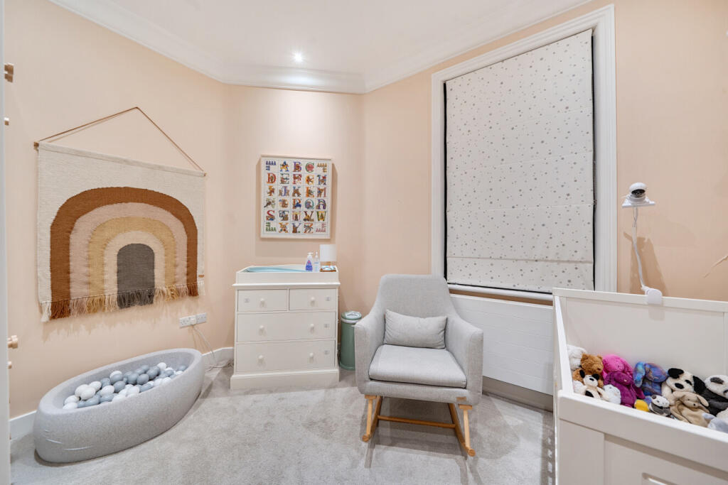 Apartment in London, Brondesbury Park, Queen's Park - More