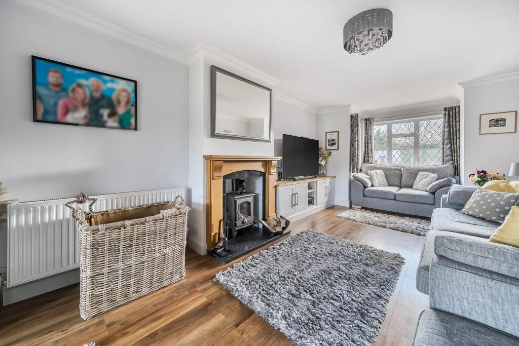 House in Guildford - View 4