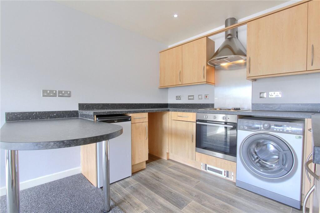Apartment in Middlesbrough, Ayresome - View 4