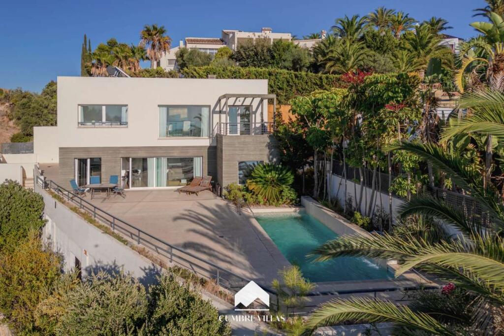 Main image of property: Andalucia, Granada, La Herradura